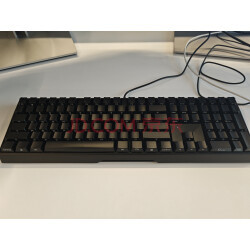 樱桃键盘键帽 提升手感与个性的关键配件